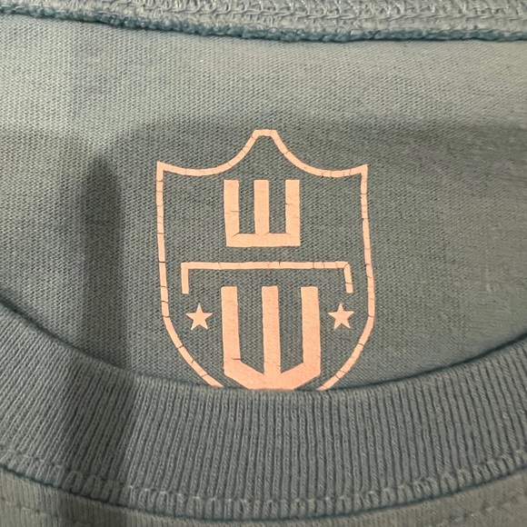 Wes and Willy Kids Sleeveless Blue Graphic Top - Picture 2 of 3